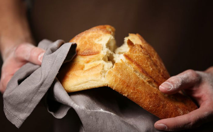 trucos para que el pan siga como recien hecho