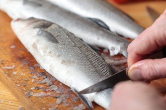 mejores tecnicas para limpiar pescado