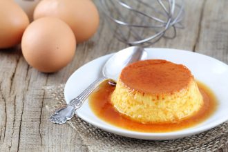 como hacer un flan de huevo casero